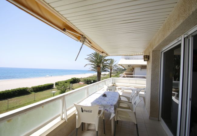 Apartamento en Miami Playa - Urb. Parque de Mont-roig Apartamento en Miami Playa - Urb. Parque de Mont-roig