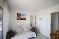 Apartamento en Miami Playa - Urb. Parque de Mont-roig