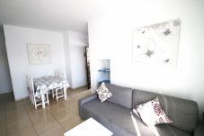 Apartamento en Miami Playa - Urb. Parque de Mont-roig