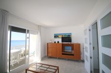 Apartamento en Miami Playa - Urb. Parque de Mont-roig