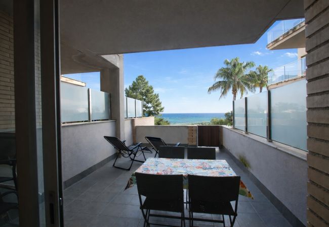 Apartamento en Miami Playa - Miami Platja