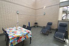 Apartamento en Miami Playa - Miami Platja