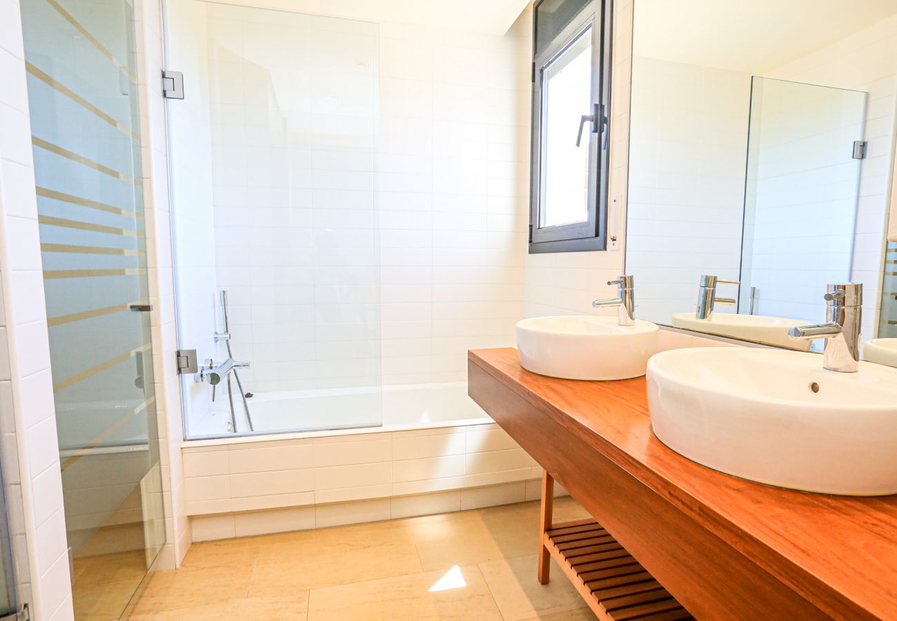 Дом на Камбрильс - Passeig del Mar Дом на Камбрильс - Passeig del Mar