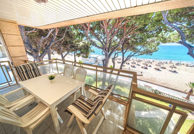 Апартаменты на Cambrils - VERSALLES 