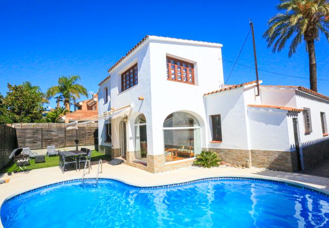 Вилла на Cambrils - VILLA FIORELLA