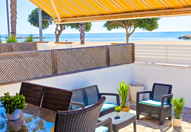 Дом на Cambrils - VILLA LAURA II