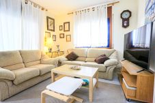 Апартаменты на Камбрильс - ROGER