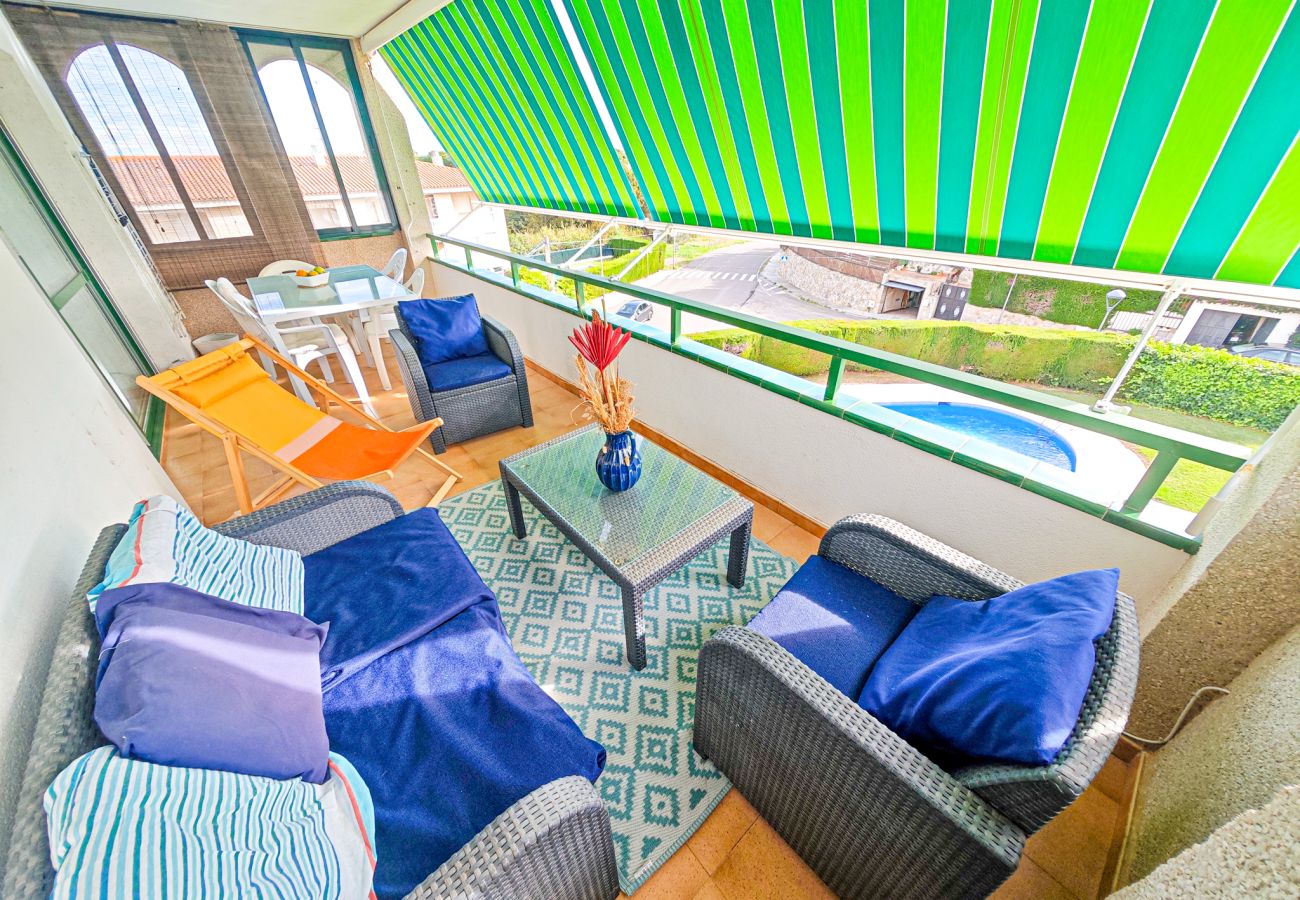 Апартаменты на Камбрильс - Noucentisme